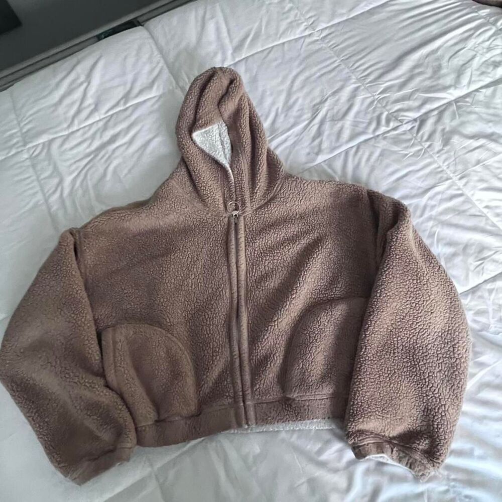 Hollister Women's Zip Up Reversible Sherpa Hoodie Jacket Size S